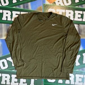 Nike athletic longsleeve